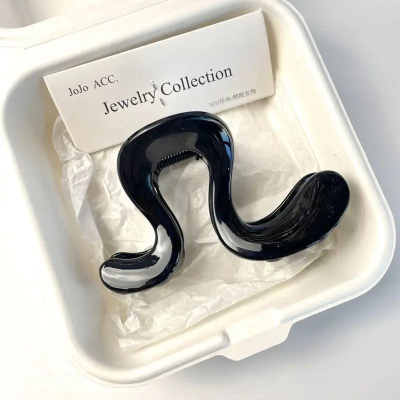 Simple Irregular Hair Catch Clip Shark Clip Women's Premium 2025 New Hairpin Back Head Hair Accessories Hairpin Elegant