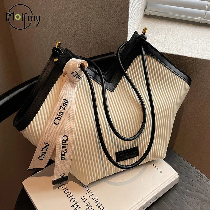 EYSORA Lavina Elegant Women's Handbag – Luxury Structured Shoulder Bag