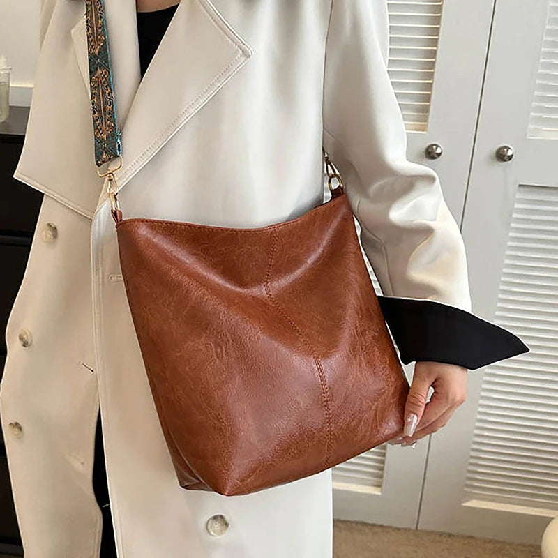 EYSORA Moka Trend Women's Handbag – Contemporary Luxury Fashion Bag