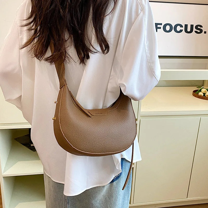 EYSORA Luna Half Moon Women's Bag – Luxury Crescent Shoulder Bag