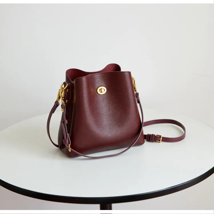 EYSORA Verona Luxury Women's Handbag – Elegant Italian-Inspired Shoulder Bag